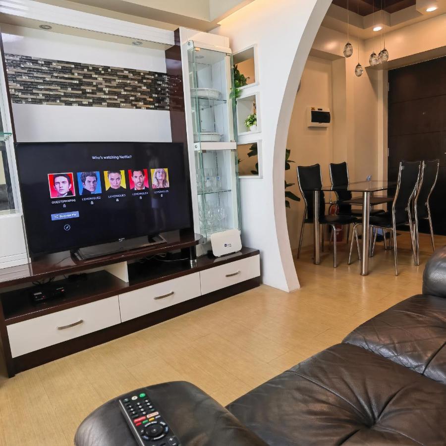 Avida Davao Condos, Downtown Cm Recto Avenue, Davao City Kültér fotó